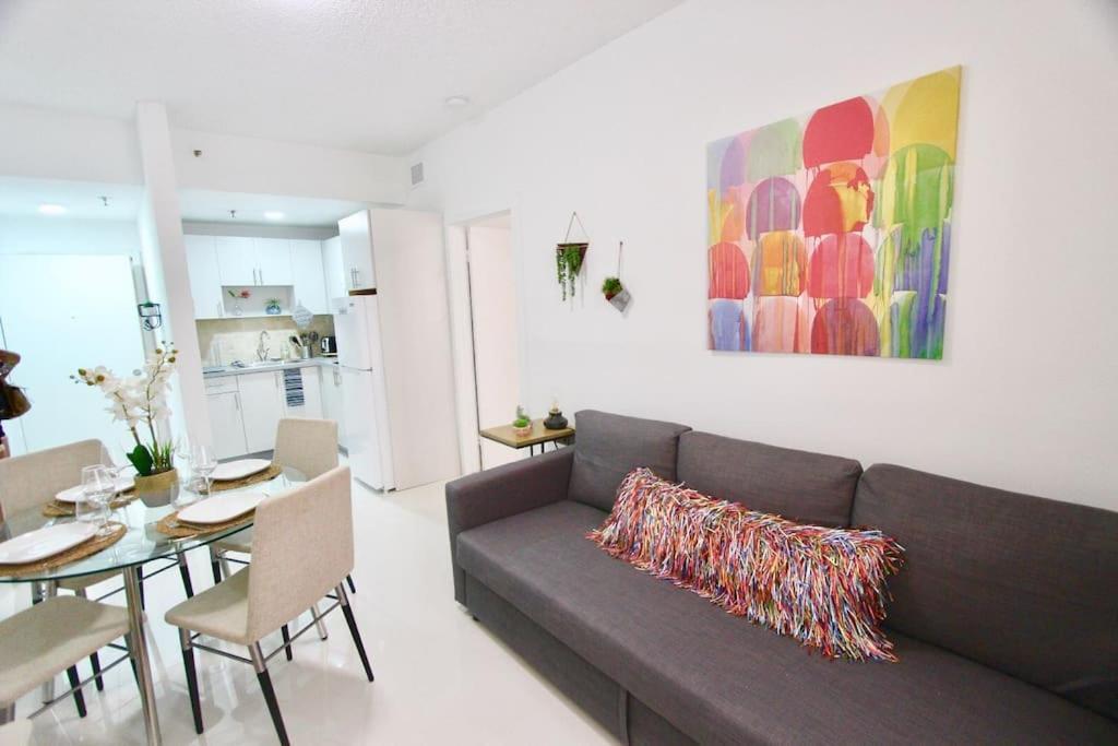 Beautiful Apartment Footsteps From The Beach Miami Beach Luaran gambar